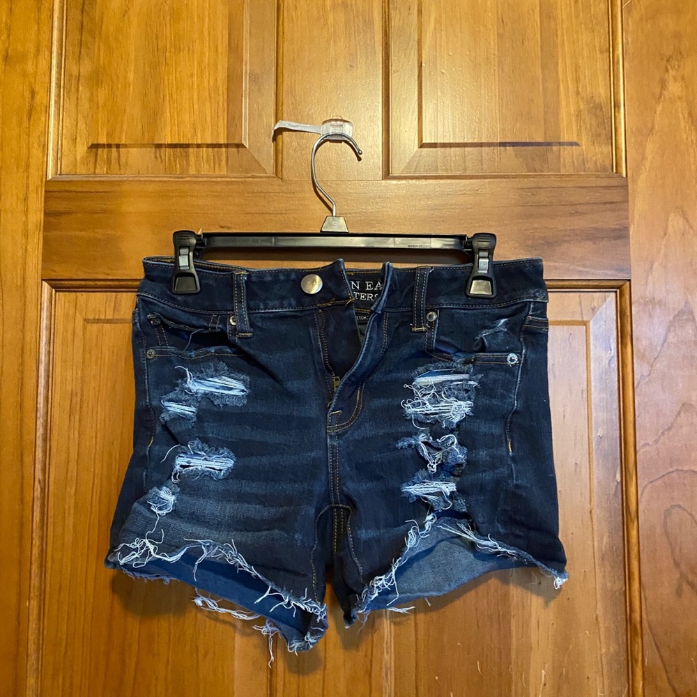 American Eagle ripped jean shorts